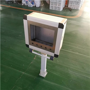 悬臂操作箱